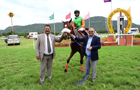 The H P Viswanathan Memorial Trophy - Winner – IRISH COFFEE